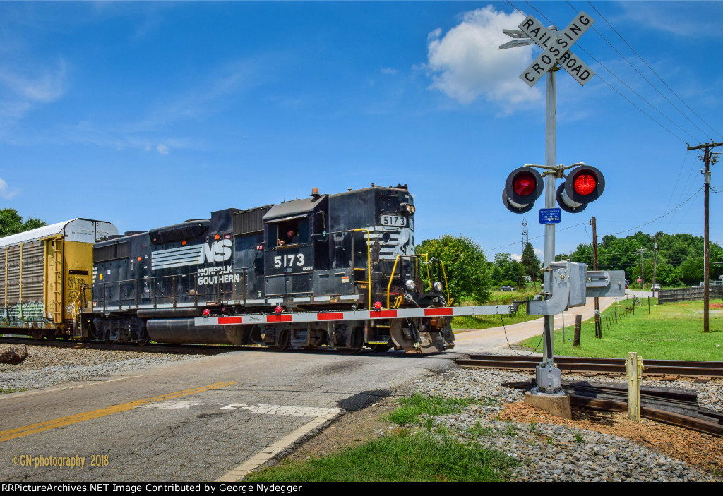 NS 5173 returning from the BMW factory in Greer